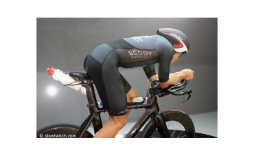 Your questions answered: Sleeved Aero Triathlon Suits - The way of the future for Long Course Triathletes Your questions answered: Sleeved Aero Triathlon Suits - The way of the future for Long Course Triathletes